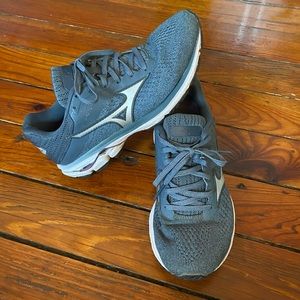 🧩 3/$20 Mizuno Women's Wave Rider 23 Running Shoe Size 7.5
